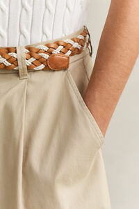 Chinorock mit Falten