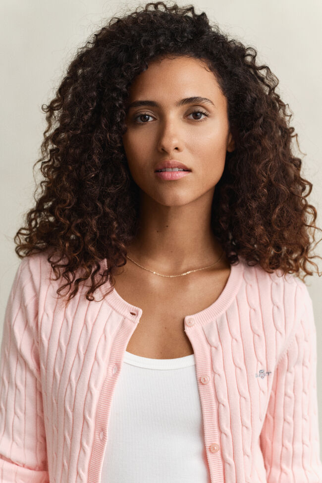 Strickjacke mit Zopfmuster