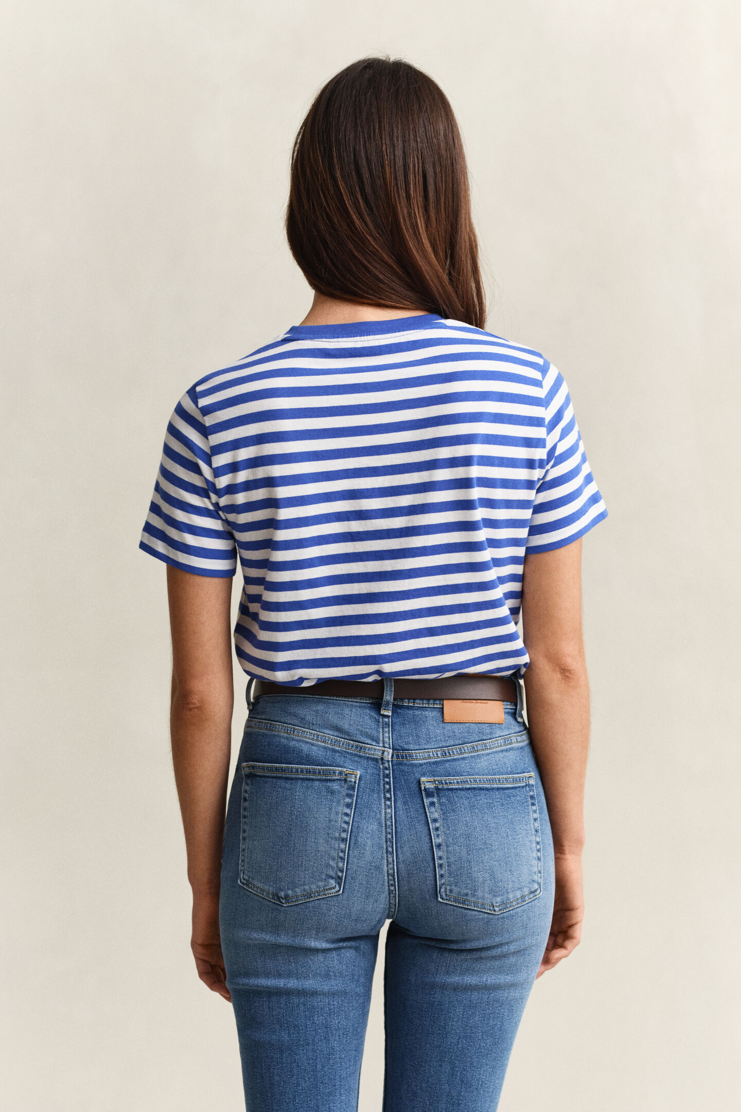 Shield T-Shirt mit Streifen