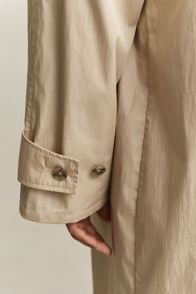 Leichter Wendemantel