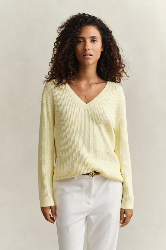 V-Neck Pullover mit Zopfmuster