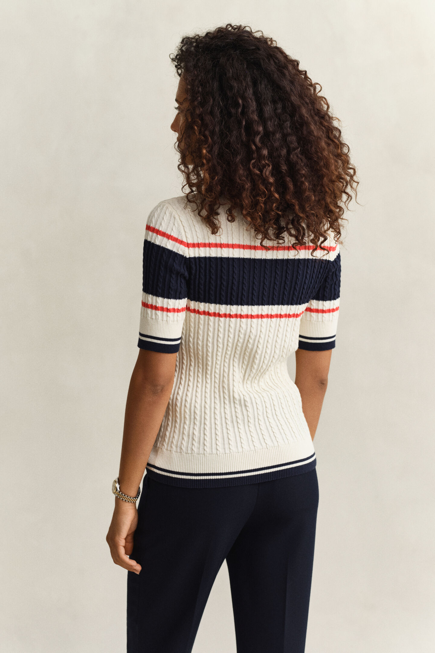 Kurzarm-Rugger aus Baumwolle