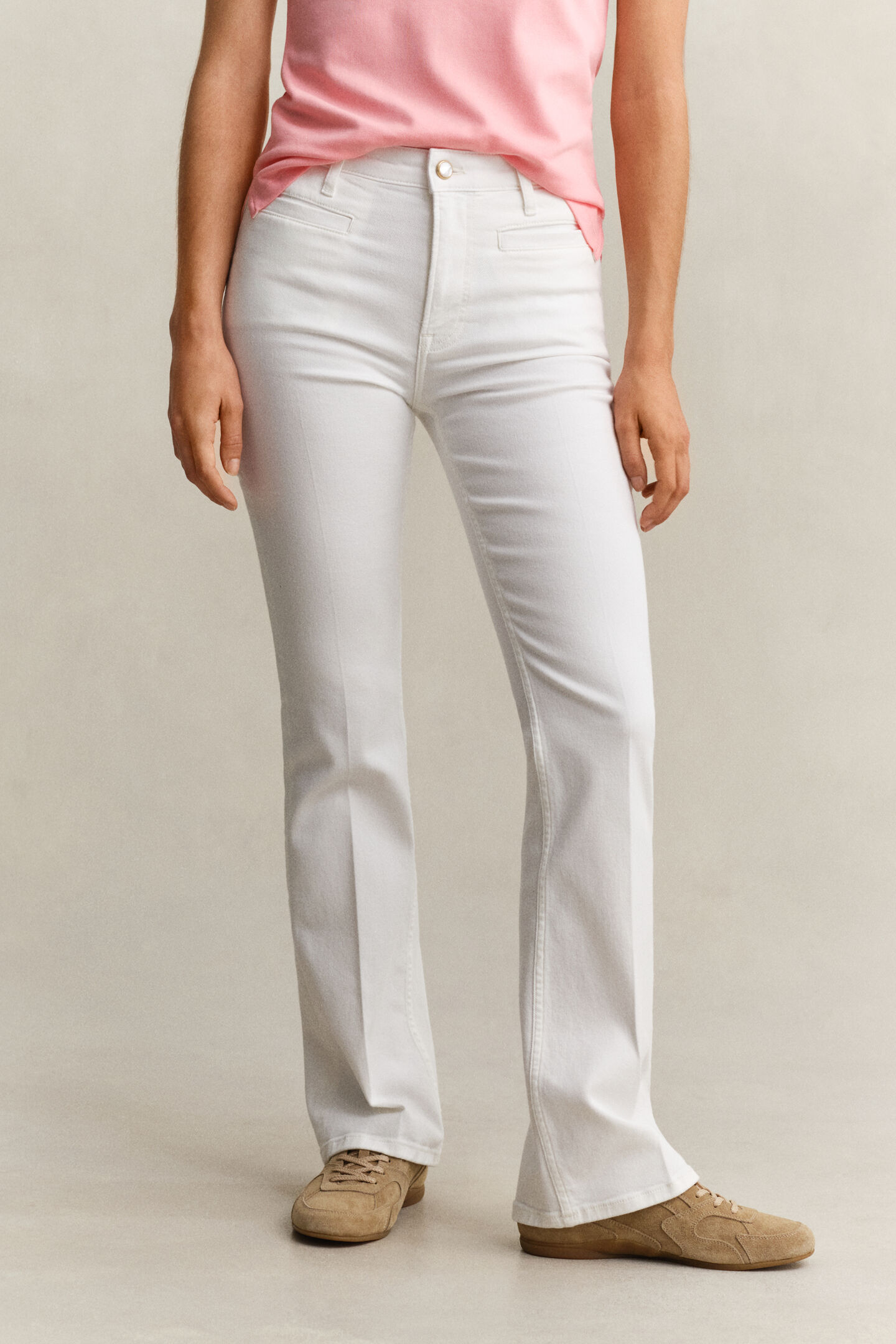 Monogram Jeans mit ausgestelltem Bein