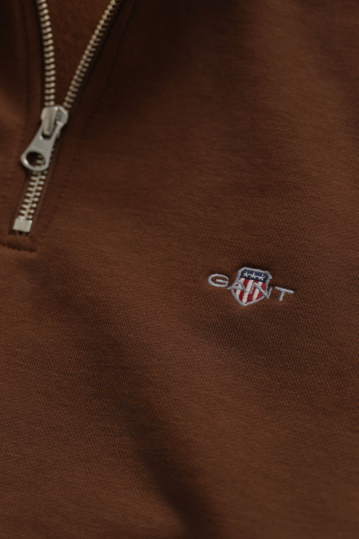 Shield Sweatshirt mit halblangem Rei&szlig;verschluss