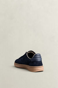 Cuzmo Sneaker aus Veloursleder