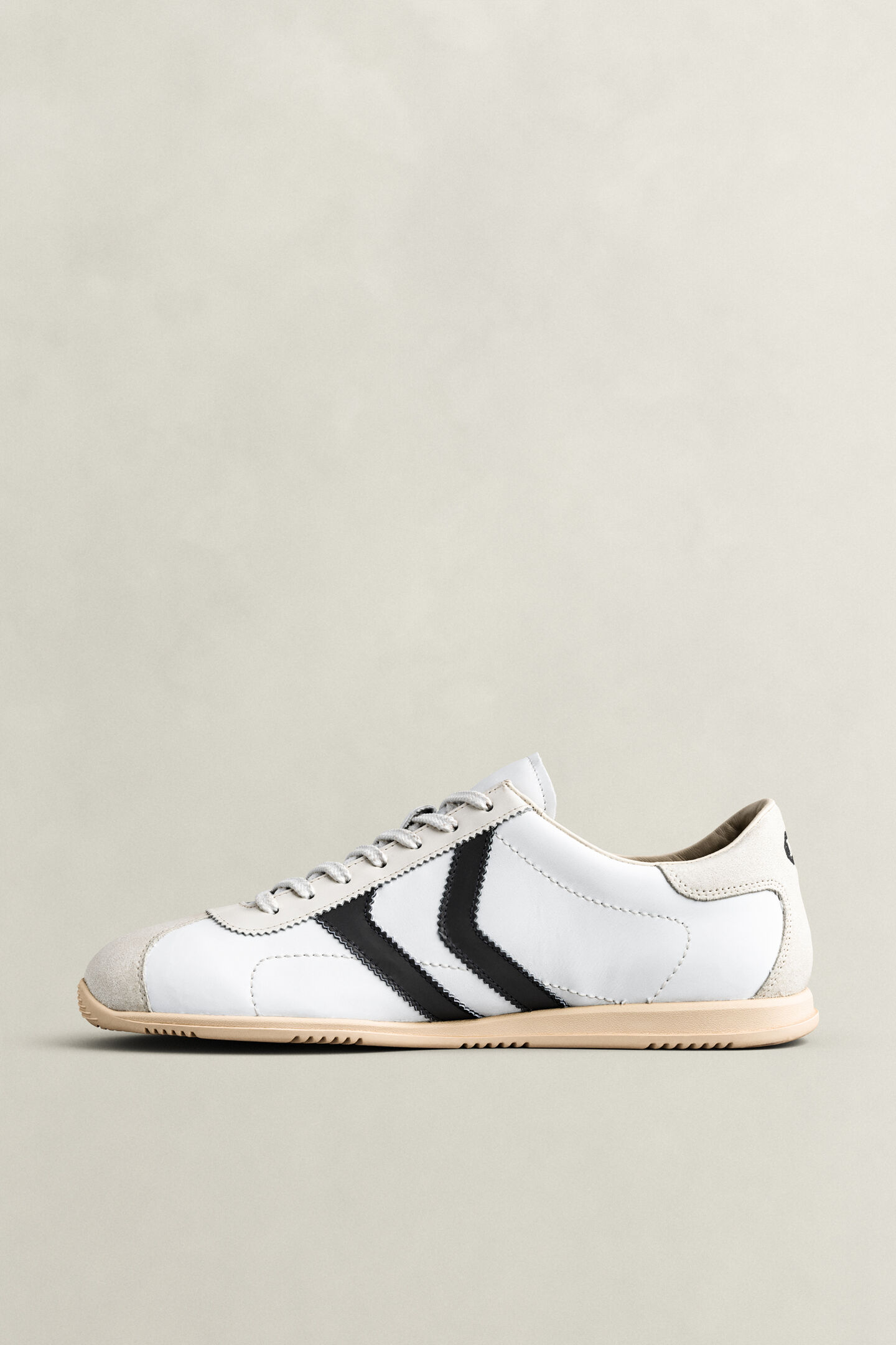 Spearclub Sneaker aus Leder