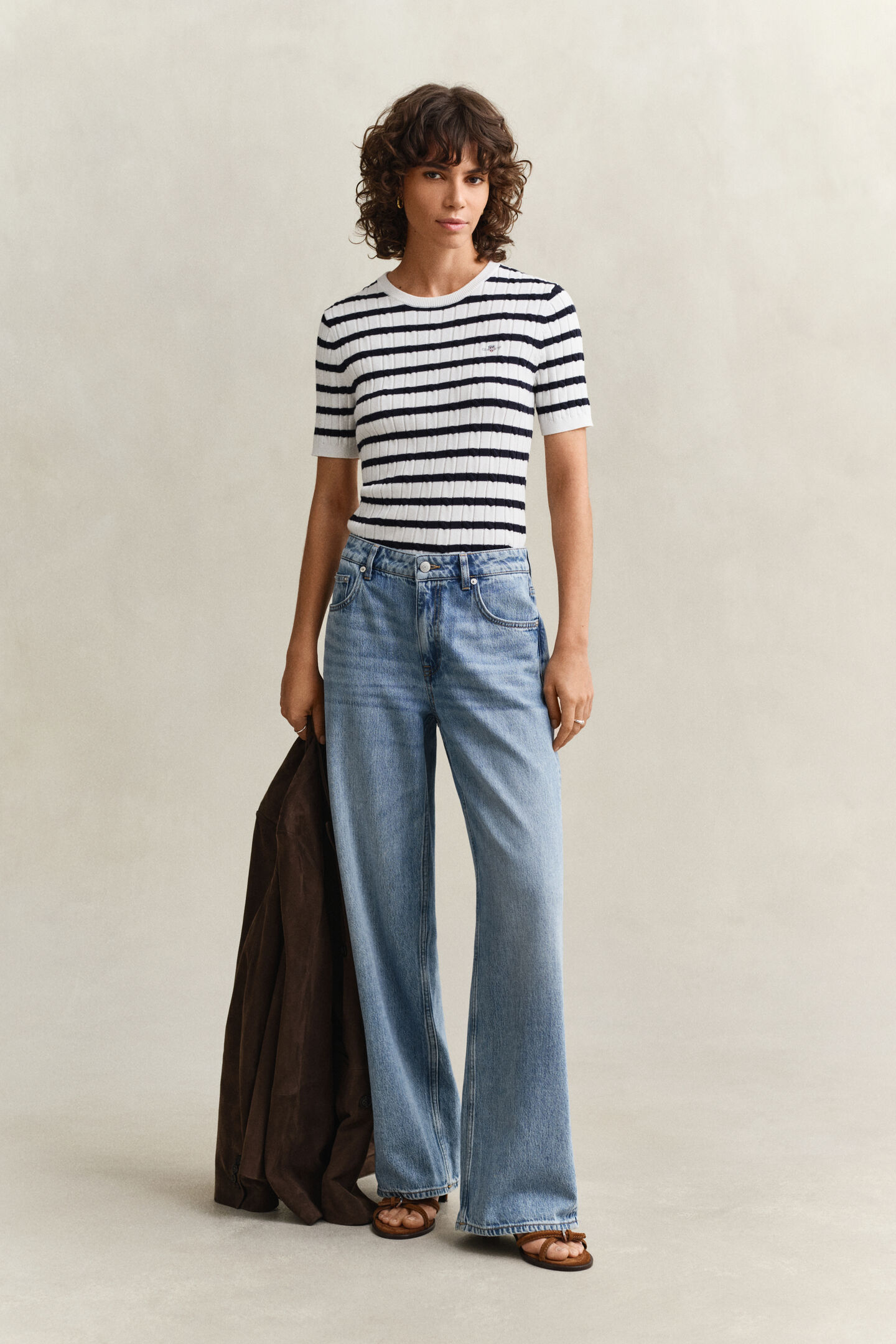 Gestreifter Zopfstrick Kurzarmpullover