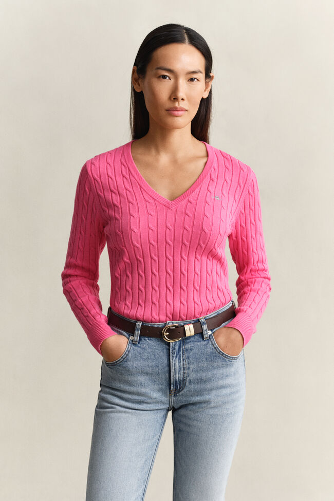 V-Neck Pullover mit Zopfmuster