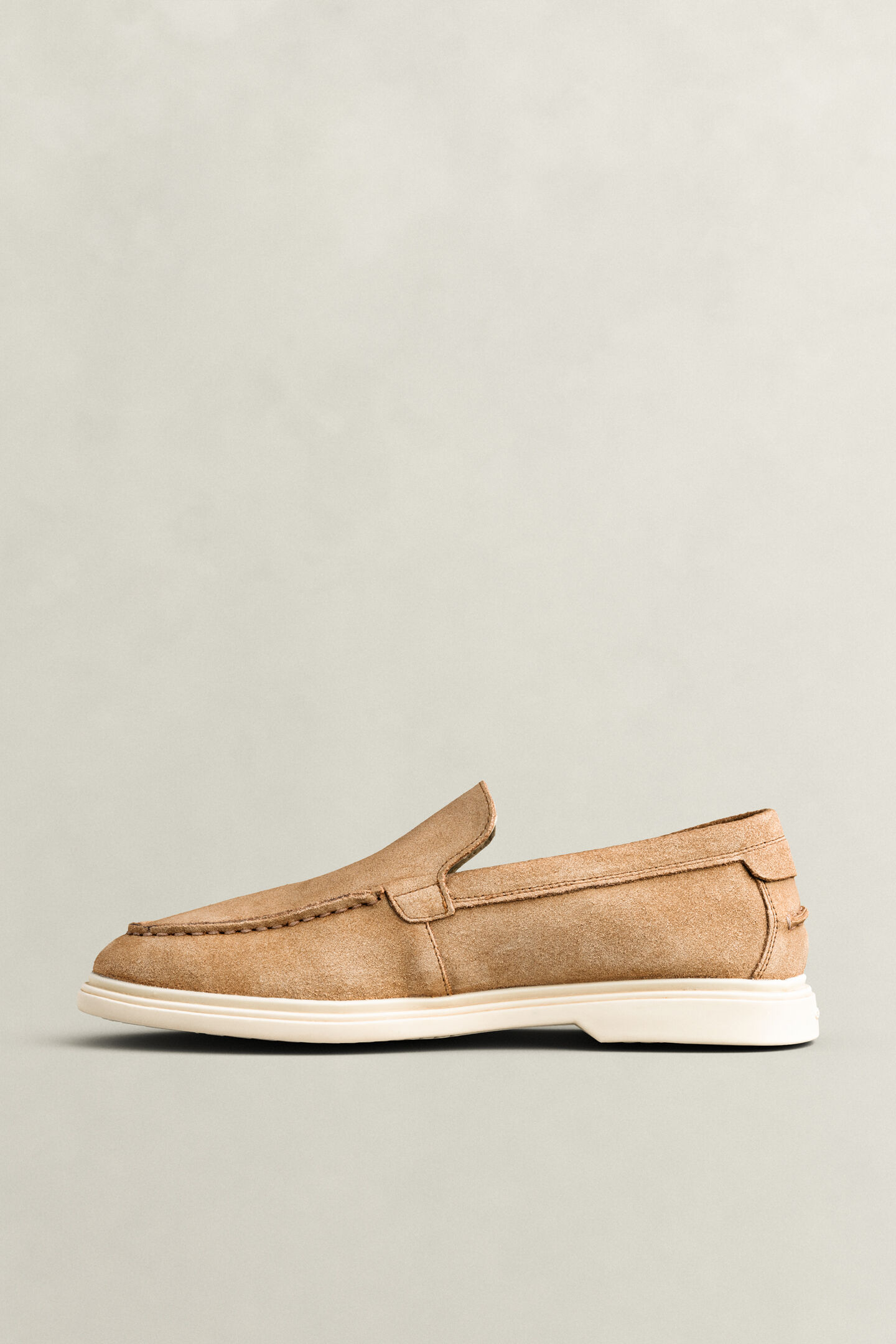 Boery Loafer aus Veloursleder