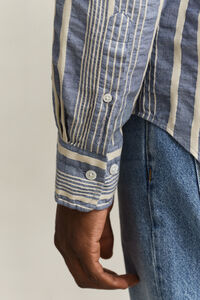 Relaxed Fit Seersucker Hemd mit Streifen