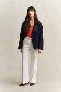 V-Neck Pullover mit Zopfmuster