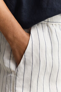 Gestreifte Shorts aus Leinenmix