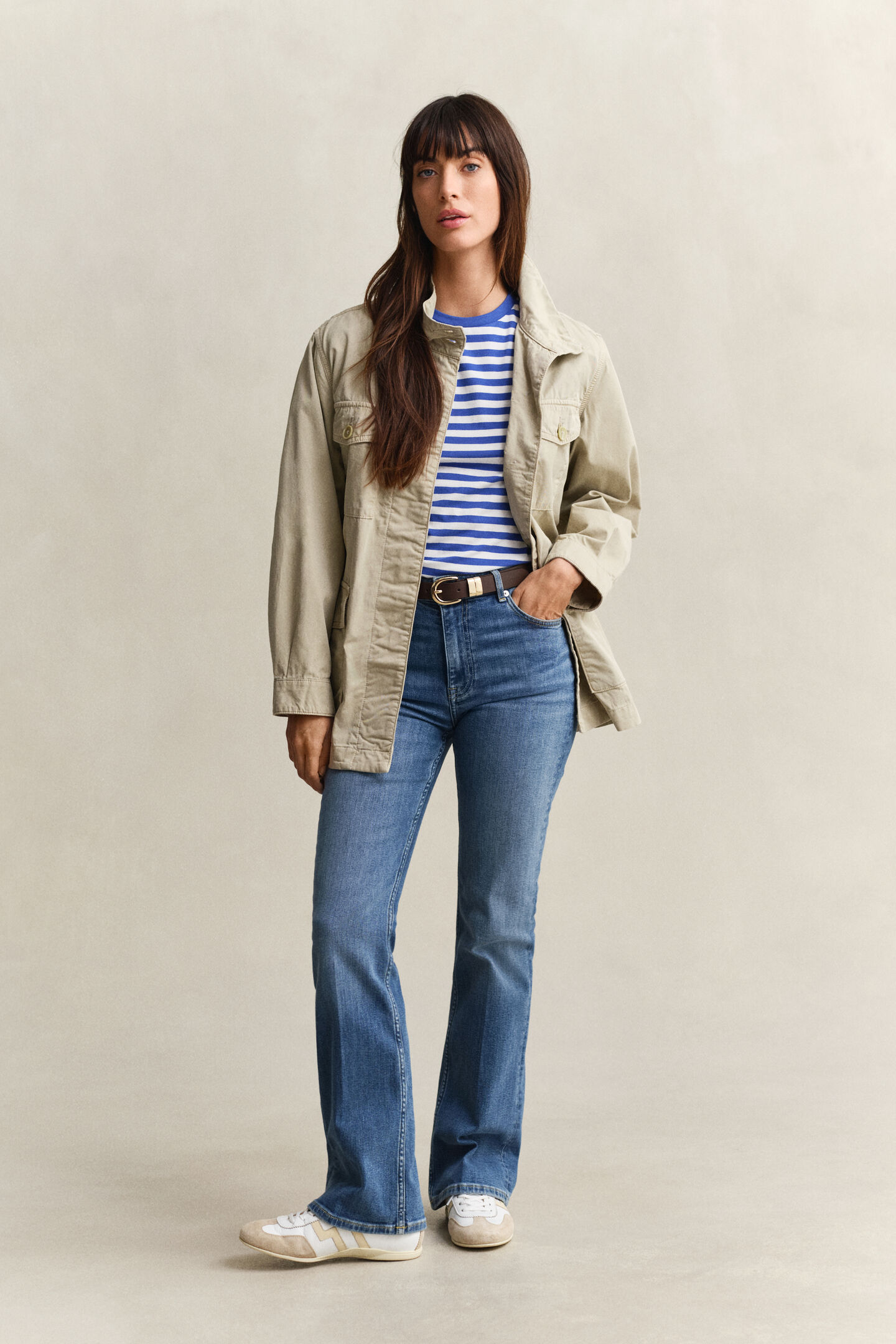 Shield T-Shirt mit Streifen