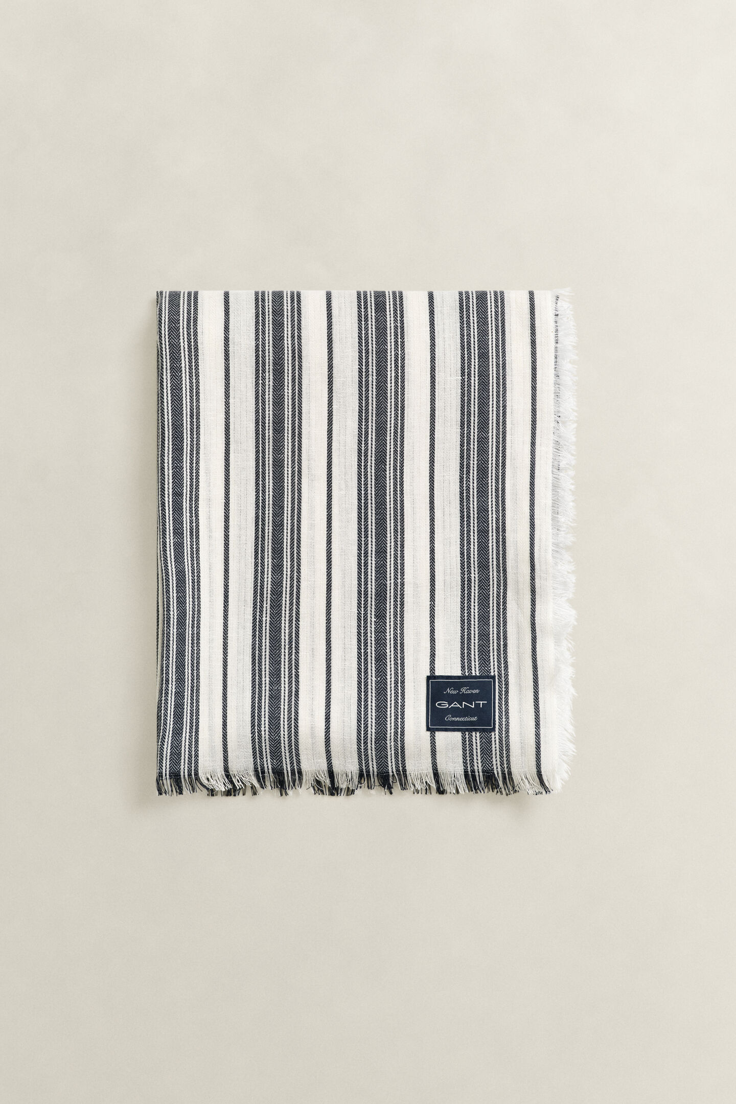 Decke aus Baumwoll-Leinen-Mix mit Yacht-Streifen