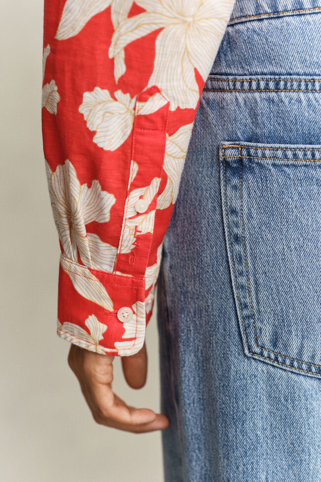 Gebl&uuml;mte Leinenbluse