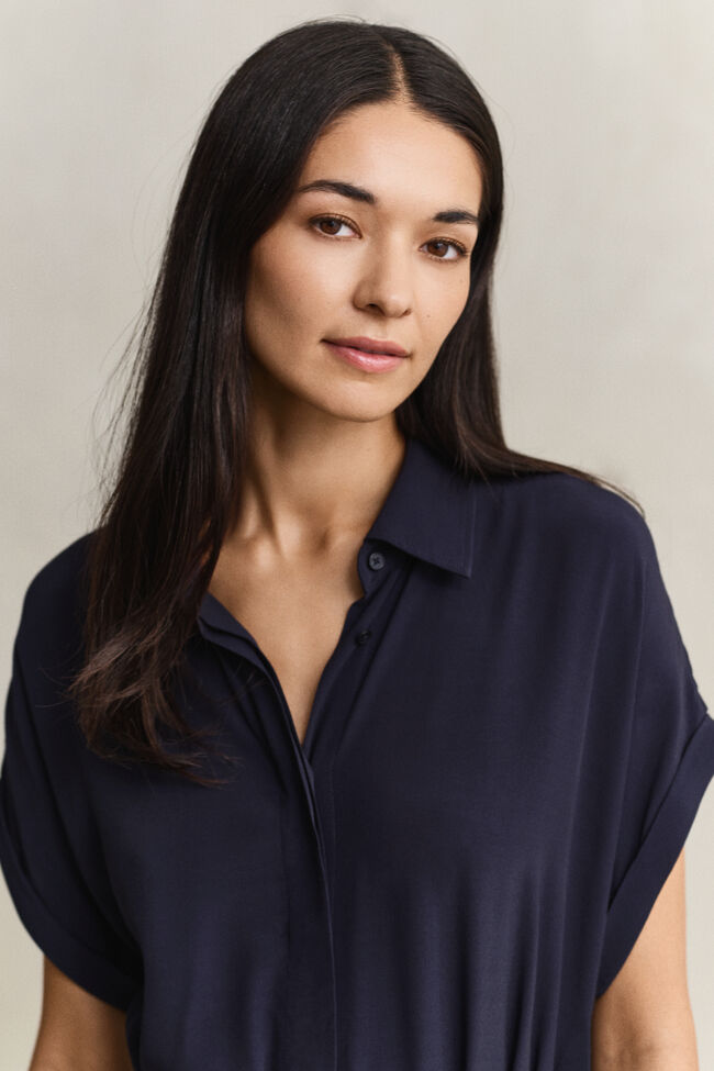 Hemdblusenkleid mit Fl&uuml;gel&auml;rmeln