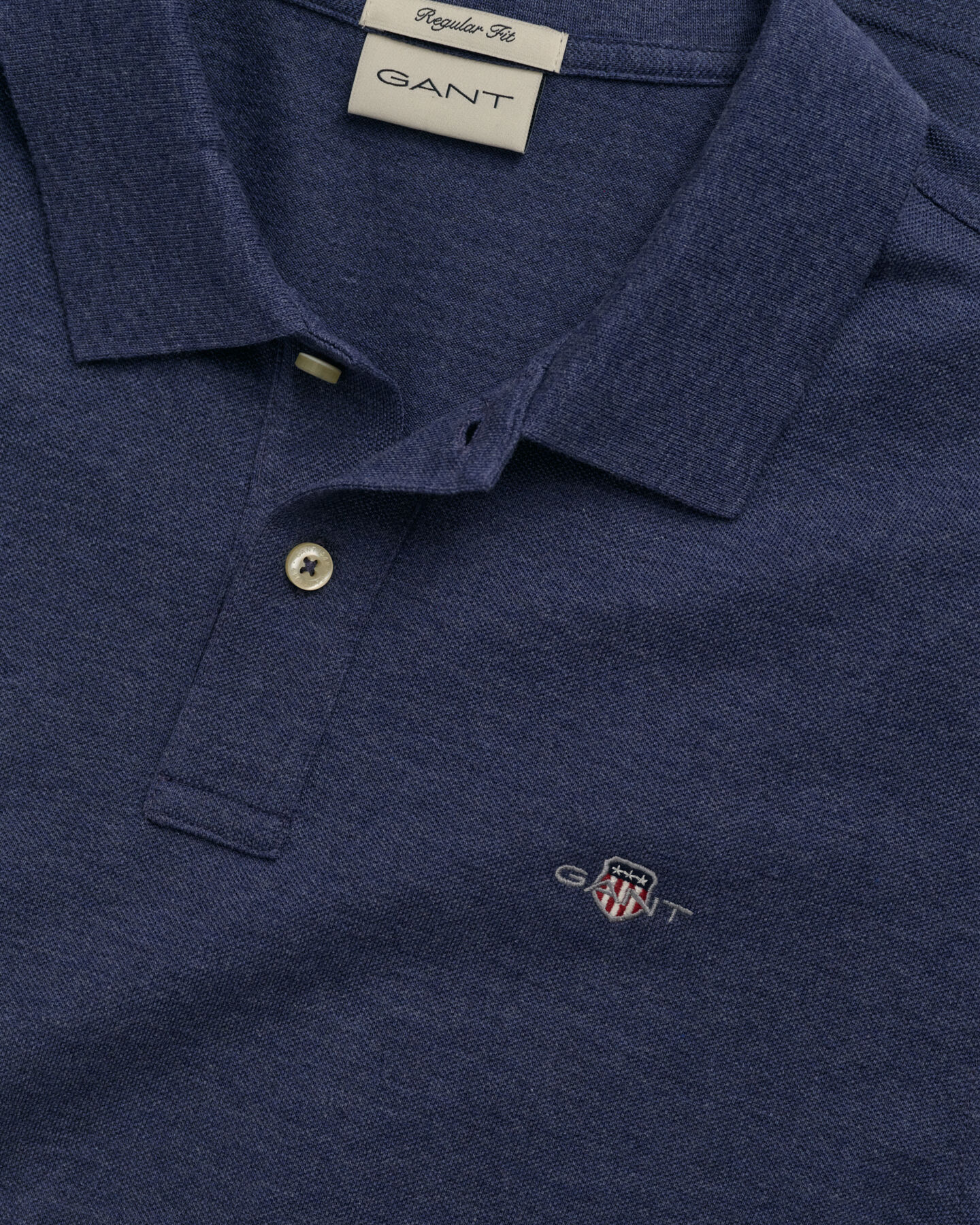 Regular Fit Shield Piqu&eacute; Poloshirt