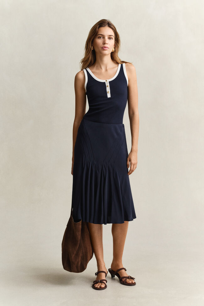 Ausgestellter schr&auml;g geschnittener Rock