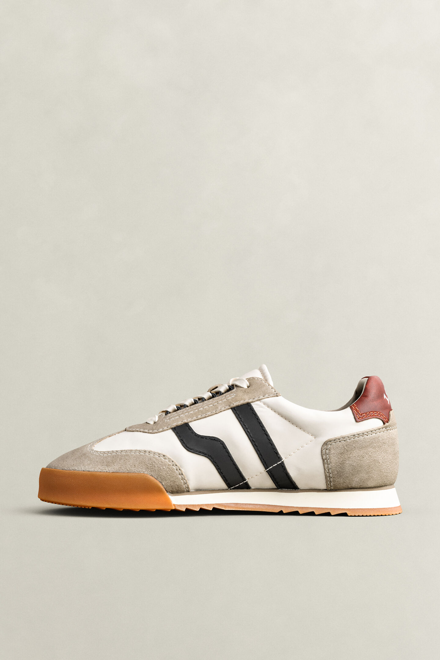 Baylle Sneaker aus Veloursleder