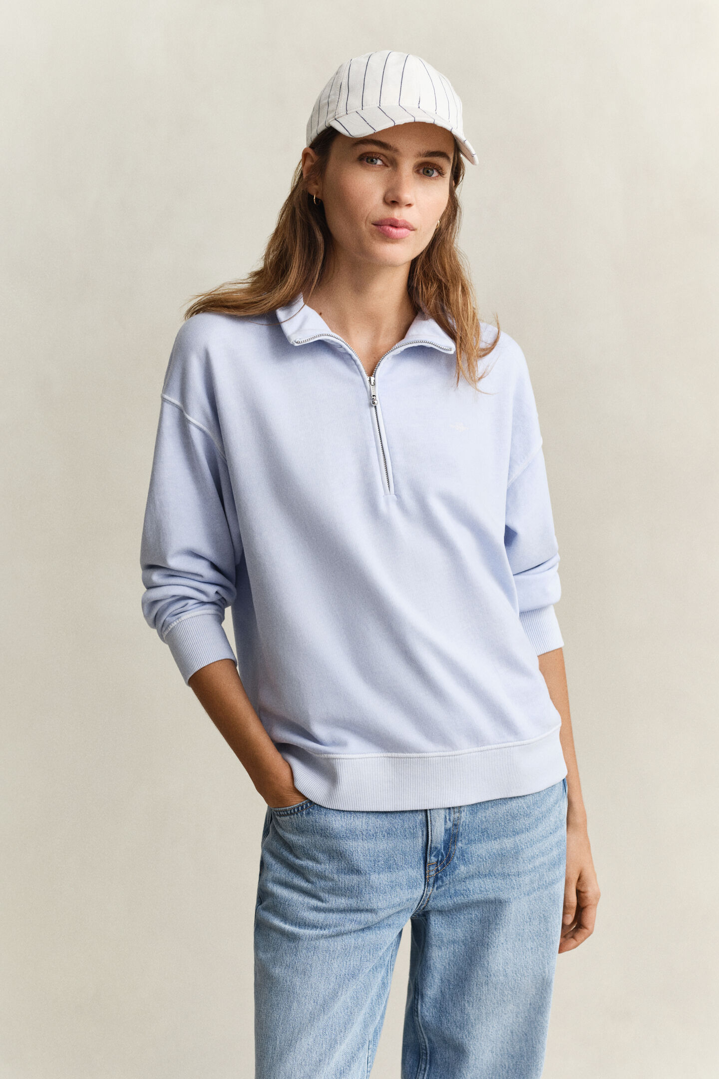 Gewaschenes Shield Sweatshirt mit Rei&szlig;verschlusskragen