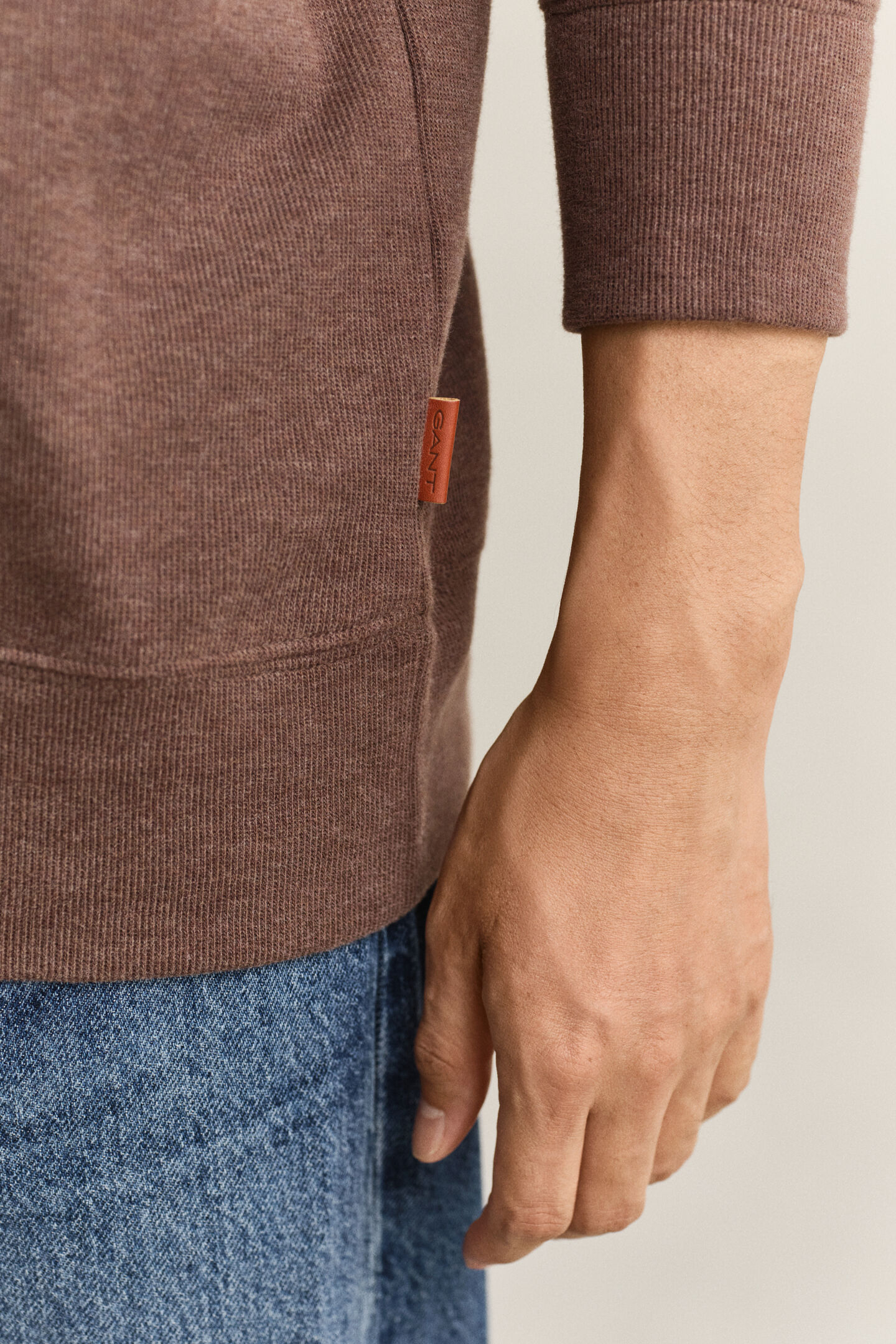 Sacker Rib Sweatshirt mit Rei&szlig;verschlusskragen