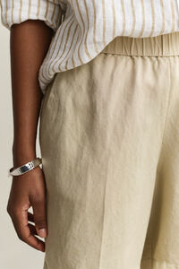 Shorts aus Leinenmix