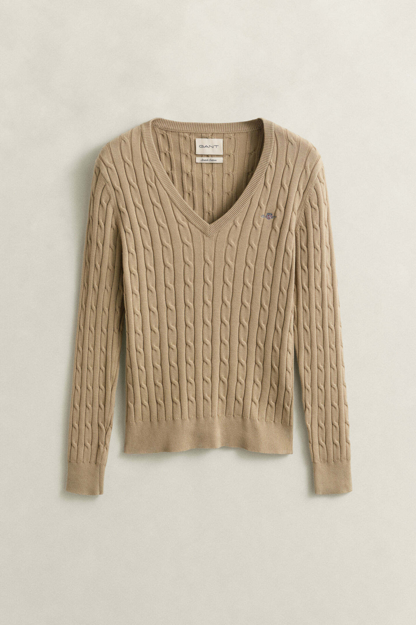 V-Neck Pullover mit Zopfmuster