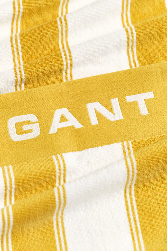 Strandtuch mit Yacht-Streifen