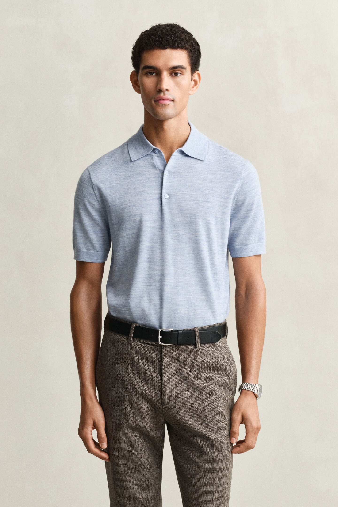 Kurz&auml;rmeliger Polopullover aus extrafeiner Merinowolle