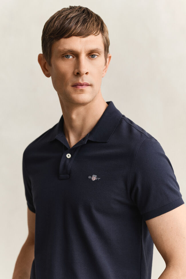 Slim Fit Archive Shield Piqu&eacute; Poloshirt